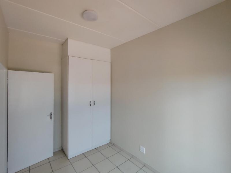 To Let 2 Bedroom Property for Rent in Kosmosdal Gauteng