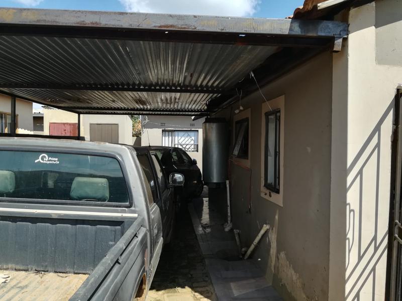 2 Bedroom Property for Sale in Daveyton Ext 3 Gauteng