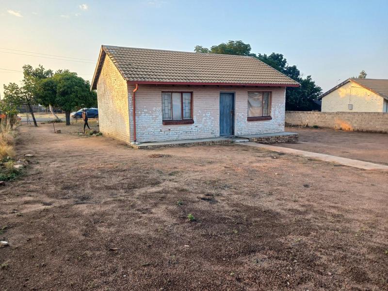 2 Bedroom Property for Sale in Soshanguve GG Gauteng