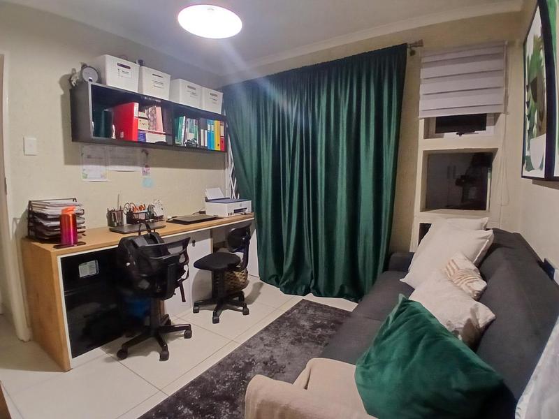 2 Bedroom Property for Sale in Winchester Hills Gauteng