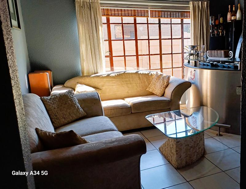 4 Bedroom Property for Sale in Country View Gauteng