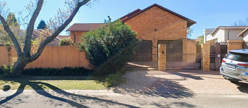 4 Bedroom Property for Sale in Country View Gauteng