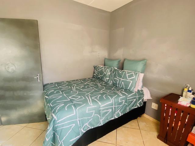 2 Bedroom Property for Sale in Jabulani Gauteng