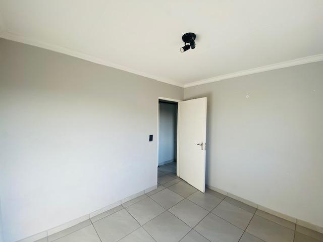 2 Bedroom Property for Sale in Jabulani Gauteng