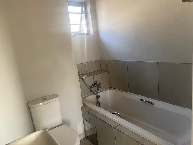 2 Bedroom Property for Sale in Jabulani Gauteng