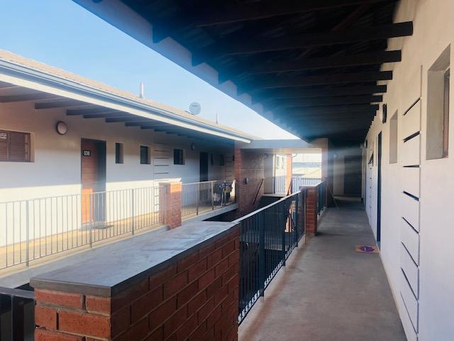 2 Bedroom Property for Sale in Jabulani Gauteng