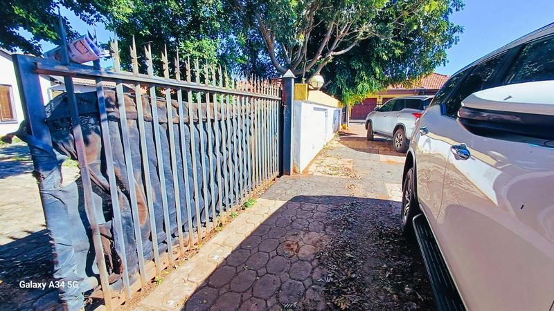 3 Bedroom Property for Sale in Clarina Gauteng