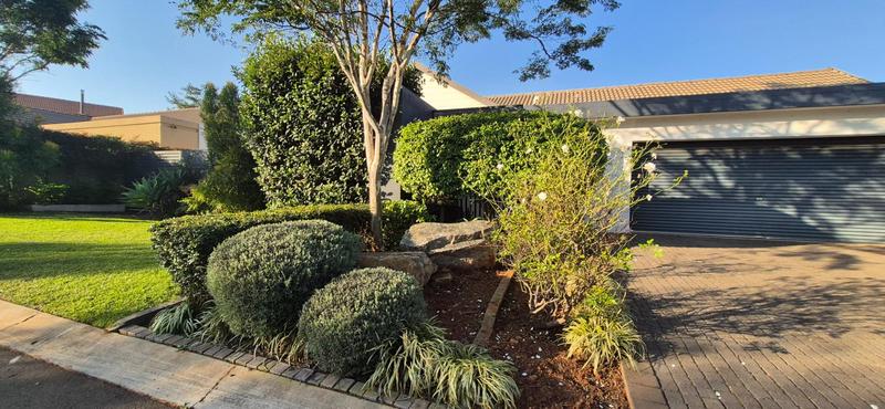 4 Bedroom Property for Sale in Midstream Ridge Gauteng