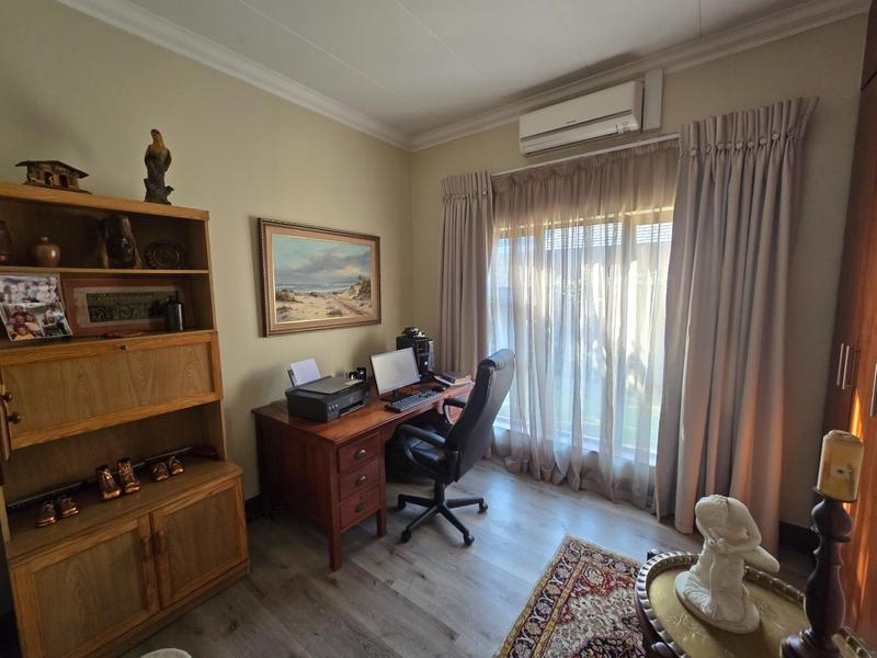 2 Bedroom Property for Sale in Retire at Midstream Gauteng