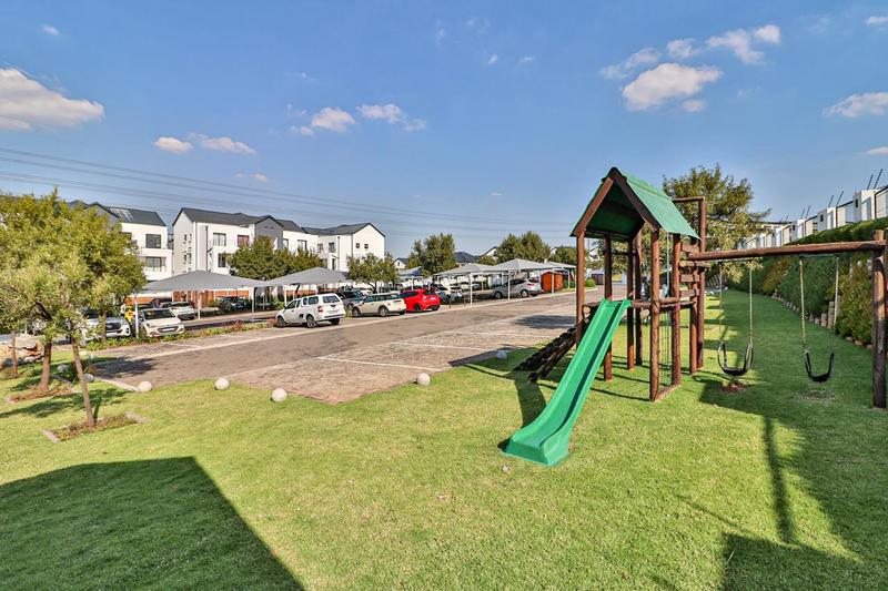 To Let 1 Bedroom Property for Rent in Greenstone Hill Gauteng