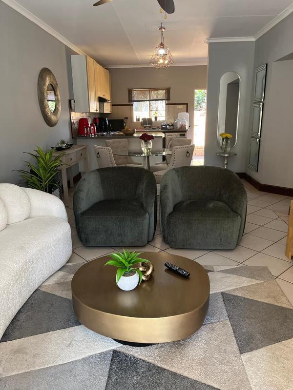 To Let 3 Bedroom Property for Rent in Equestria Gauteng