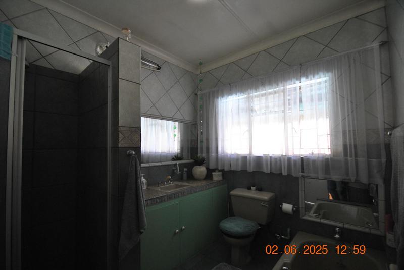 4 Bedroom Property for Sale in Atlasville Gauteng