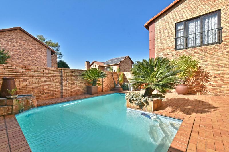 3 Bedroom Property for Sale in Sundowner Gauteng