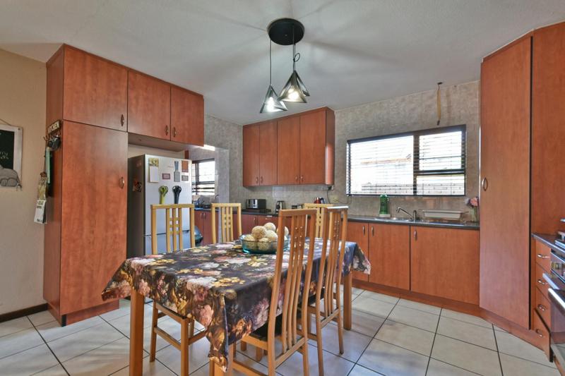 3 Bedroom Property for Sale in Sundowner Gauteng