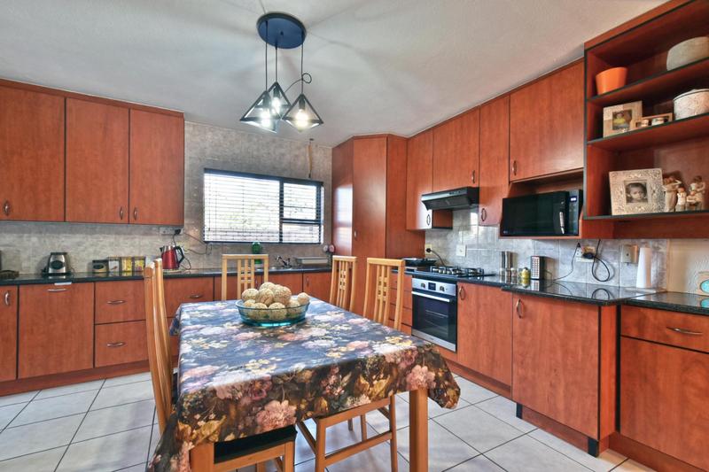 3 Bedroom Property for Sale in Sundowner Gauteng
