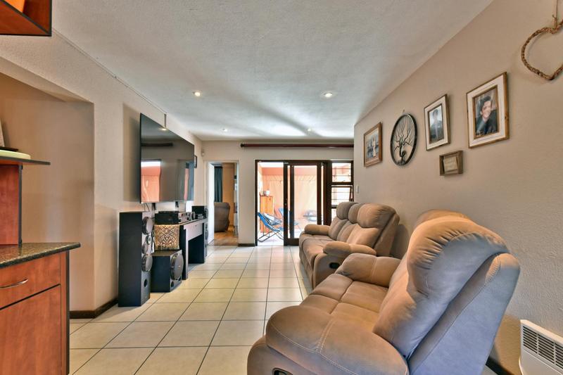 3 Bedroom Property for Sale in Sundowner Gauteng