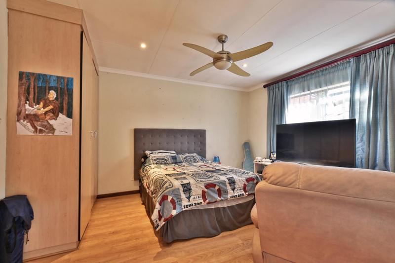 3 Bedroom Property for Sale in Sundowner Gauteng