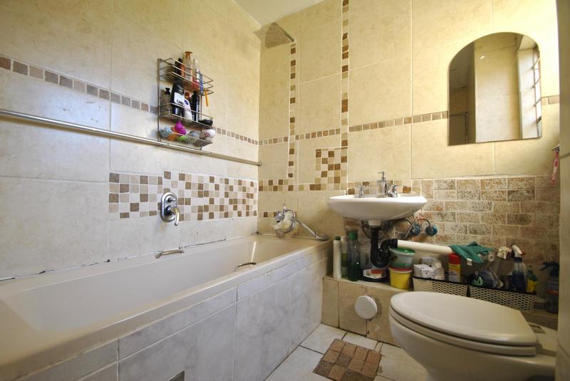 3 Bedroom Property for Sale in Florida Lake Gauteng