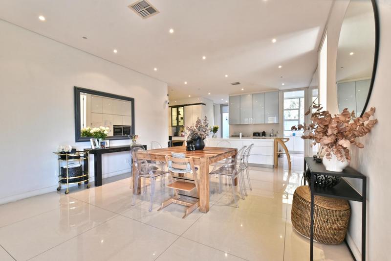 2 Bedroom Property for Sale in Morningside Gauteng