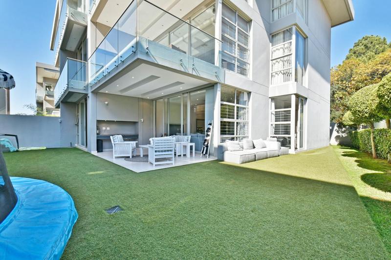 2 Bedroom Property for Sale in Morningside Gauteng