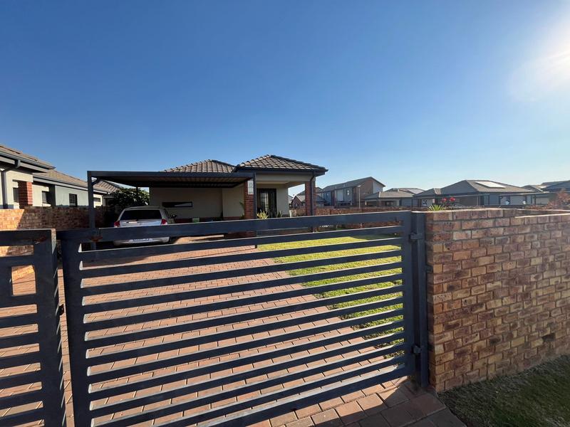 3 Bedroom Property for Sale in Cosmo City Gauteng