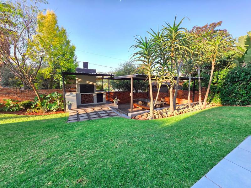 4 Bedroom Property for Sale in Rangeview Gauteng