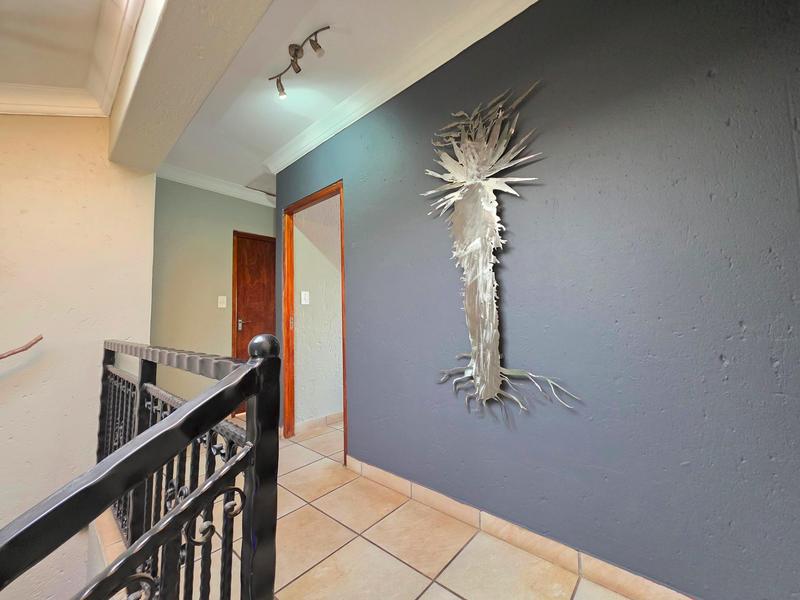 4 Bedroom Property for Sale in Rangeview Gauteng