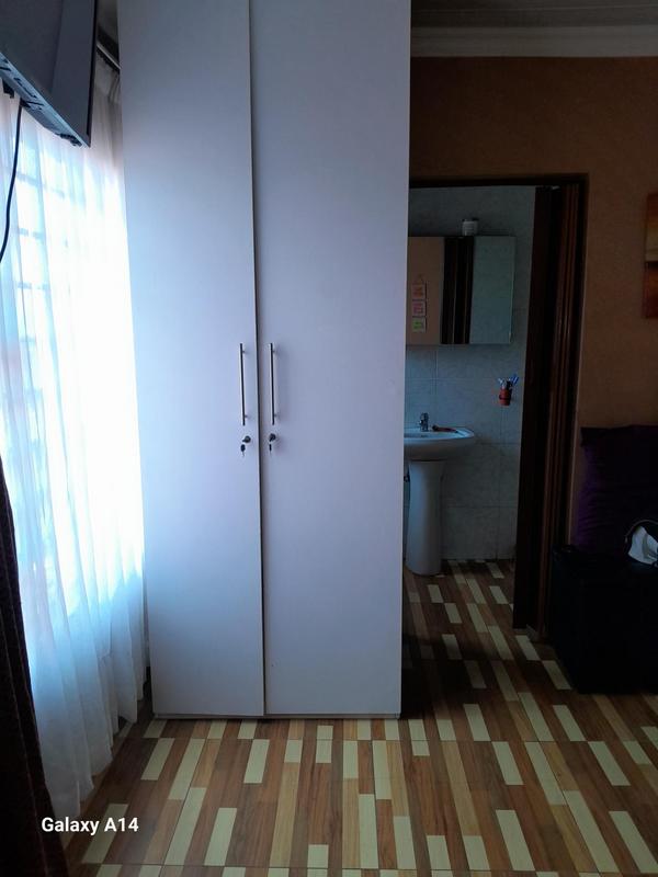 3 Bedroom Property for Sale in Pimville Zone 4 Gauteng