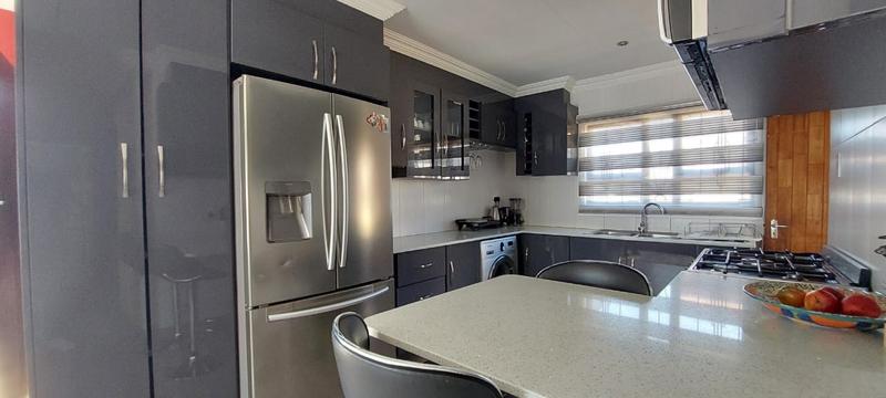3 Bedroom Property for Sale in The Orchards Gauteng