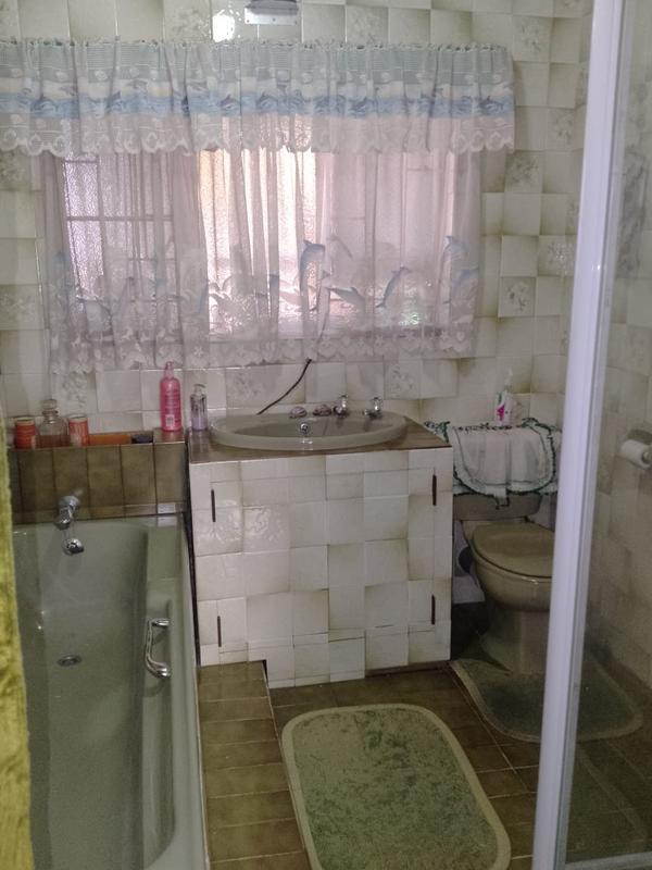 3 Bedroom Property for Sale in Edelweiss Gauteng