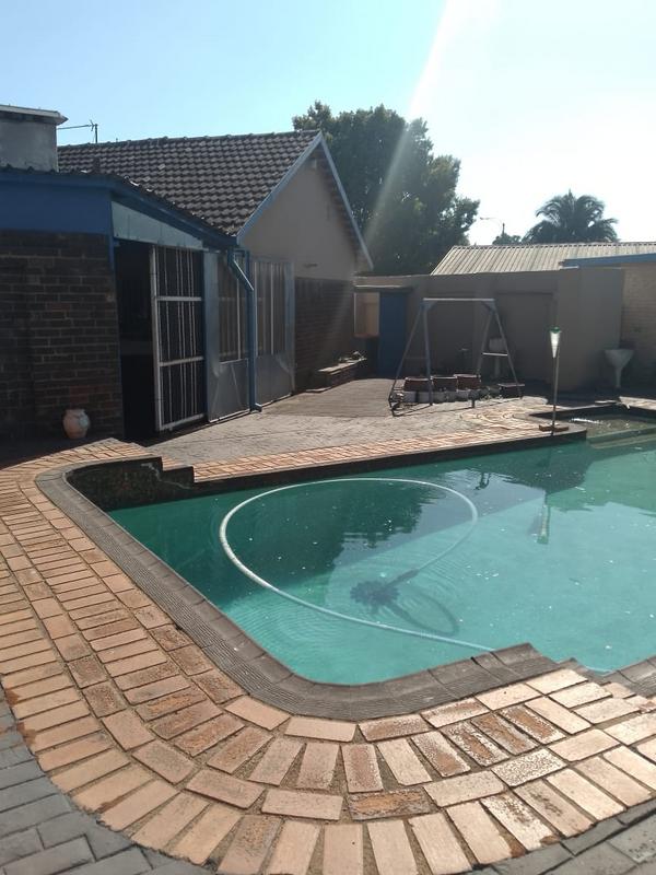 3 Bedroom Property for Sale in Edelweiss Gauteng