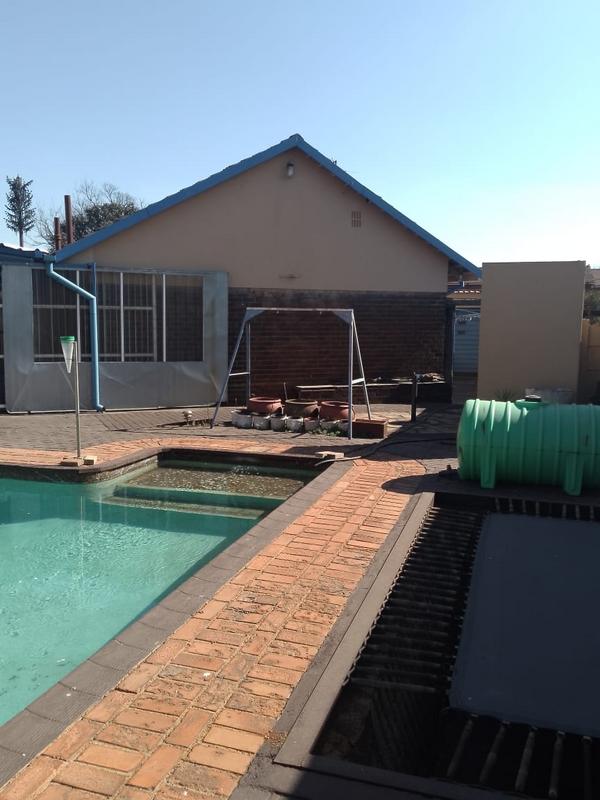 3 Bedroom Property for Sale in Edelweiss Gauteng