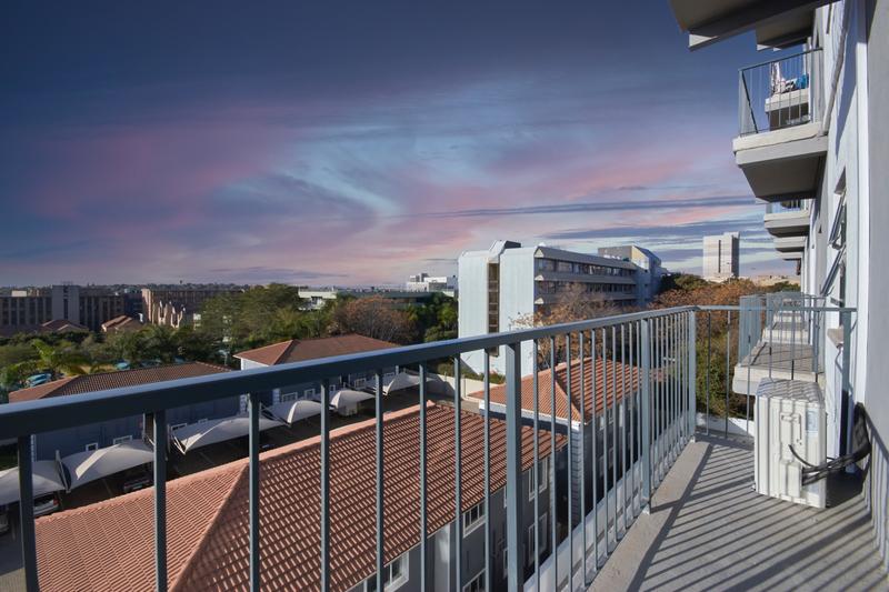 1 Bedroom Property for Sale in Ferndale Gauteng