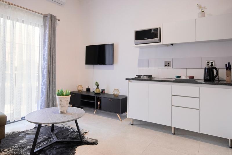 1 Bedroom Property for Sale in Ferndale Gauteng