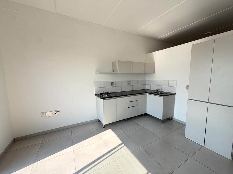 1 Bedroom Property for Sale in Ferndale Gauteng