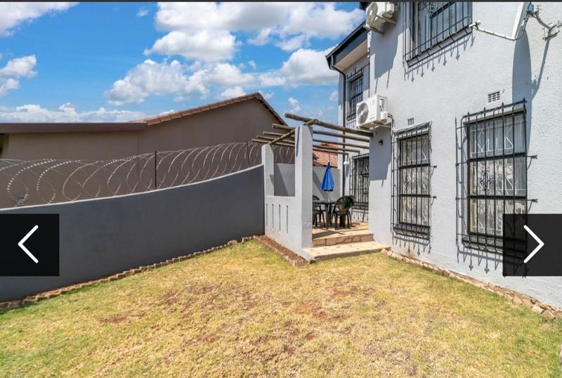 3 Bedroom Property for Sale in Illiondale Gauteng