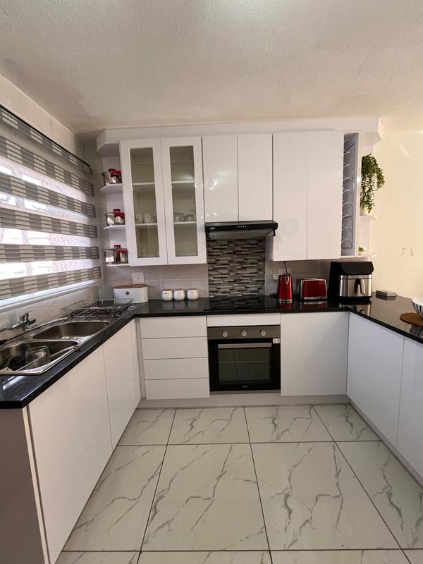 2 Bedroom Property for Sale in Karenpark Gauteng