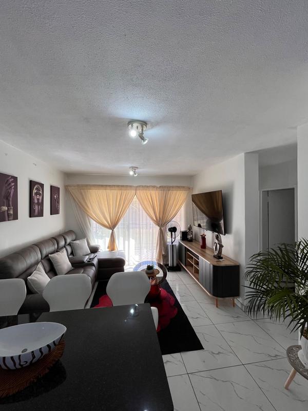 2 Bedroom Property for Sale in Karenpark Gauteng