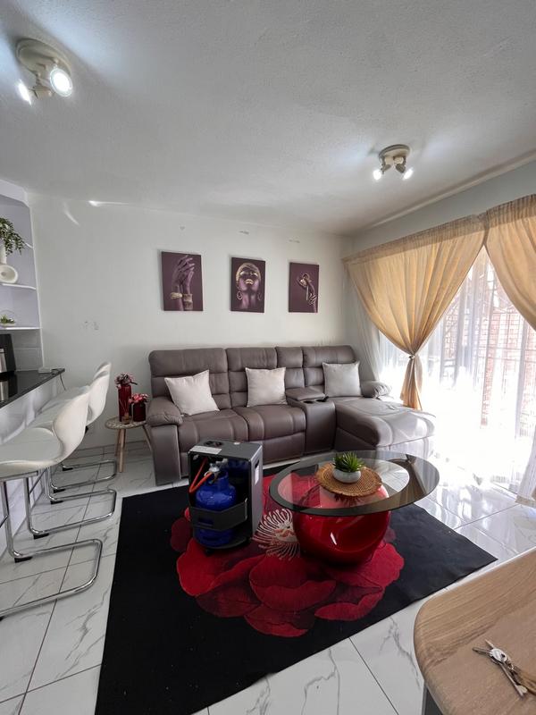 2 Bedroom Property for Sale in Karenpark Gauteng