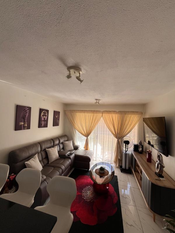 2 Bedroom Property for Sale in Karenpark Gauteng