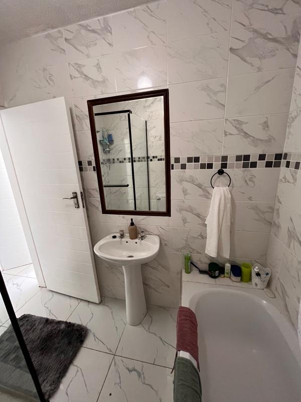 2 Bedroom Property for Sale in Karenpark Gauteng