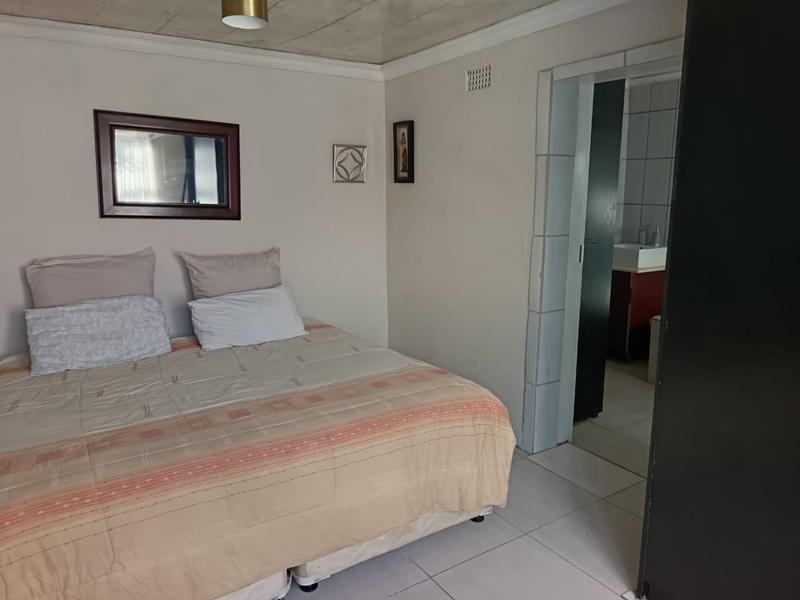 2 Bedroom Property for Sale in Kaalfontein Gauteng