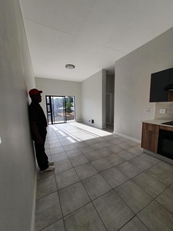 To Let 2 Bedroom Property for Rent in Linbro Park Gauteng