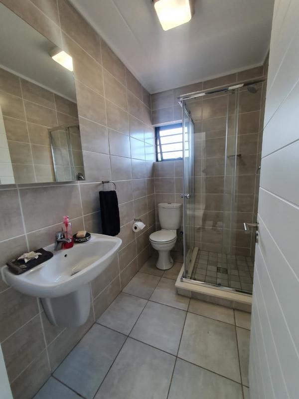 To Let 2 Bedroom Property for Rent in Linbro Park Gauteng