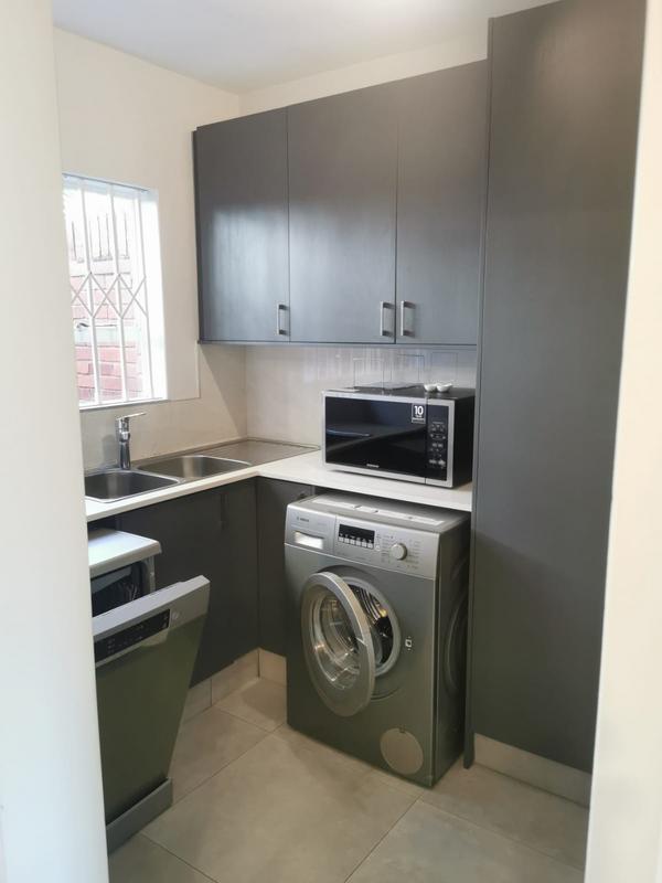 To Let 3 Bedroom Property for Rent in Ashlea Gardens Gauteng