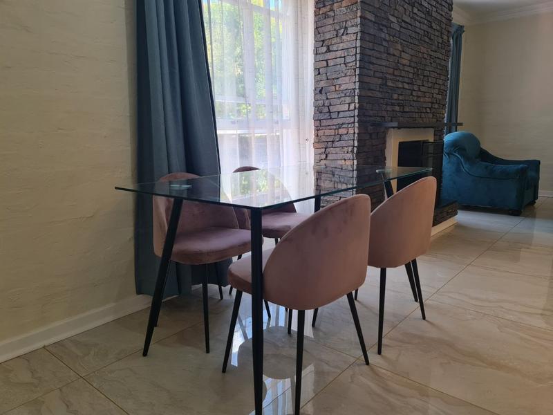 To Let 1 Bedroom Property for Rent in Sandown Gauteng