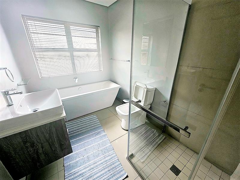 3 Bedroom Property for Sale in Broadacres Gauteng
