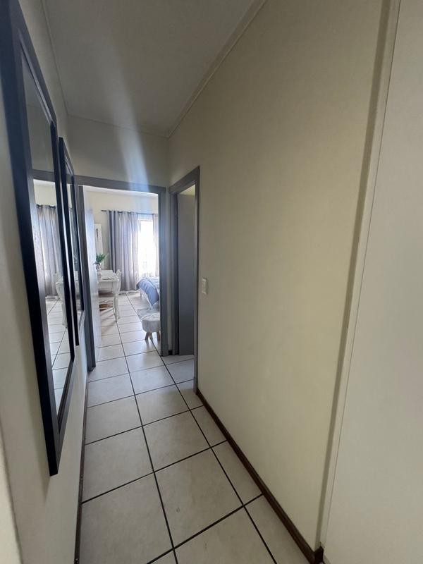 To Let 2 Bedroom Property for Rent in Fourways Gauteng