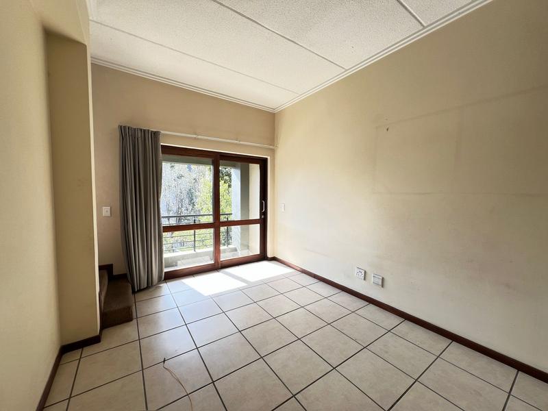To Let 2 Bedroom Property for Rent in Lonehill Gauteng