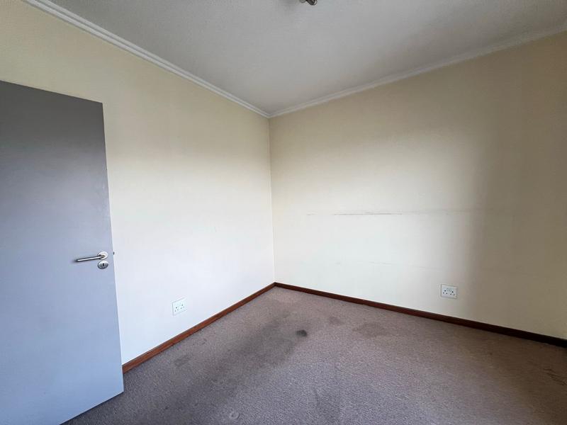 To Let 2 Bedroom Property for Rent in Lonehill Gauteng